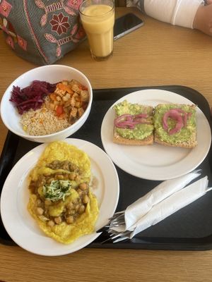 Tempeh creole with calypso rice, doubles, coconut bake with avocado and a mango smoothie.  at ShadoBeni in Pittsburgh