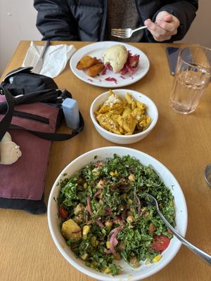 oyster mushroom sandwich, macaroni pie, ROASTED RAINBOW SALAD 😍  at ShadoBeni in Pittsburgh