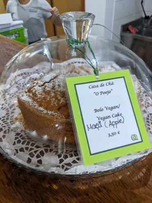 vegan cake at Casa de Chá “O Poejo” in Sete Cidades