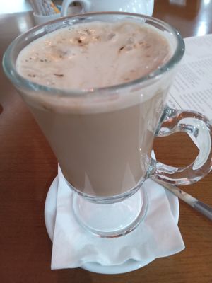 Cappucino at Casa de Chá “O Poejo” in Sete Cidades