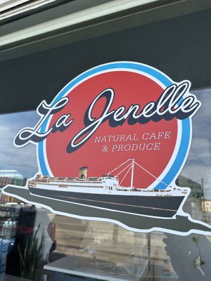 What a find! #Veganuary at La Jenelle Natural Cafe in Oxnard