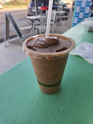 Shipwreck at La Jenelle Natural Cafe in Oxnard