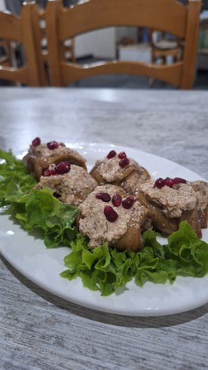 walnut stuffed eggplant at Nektari in Tskaltubo