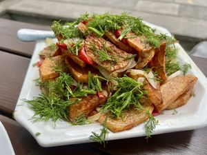 Fried potatoes with veggies  at Nektari in Tskaltubo