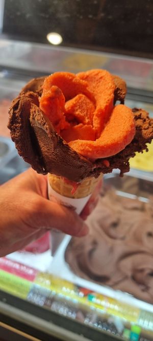 Chocolate and strawberry at Amorino in Carcassonne