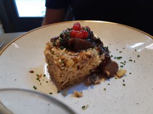 Main / Kabuli pulao at Distrito Vegano Invernadero in Madrid