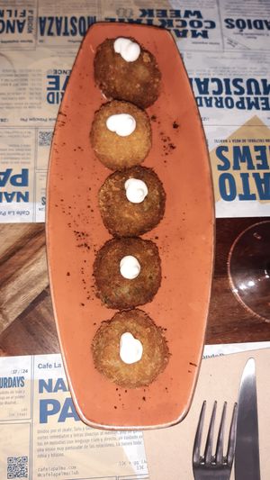 House croquettes at Distrito Vegano Invernadero in Madrid