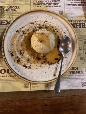 Bomb XL  at Distrito Vegano Invernadero in Madrid