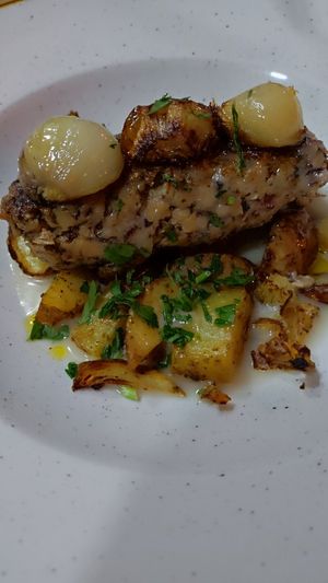 "pescado" no me gustó mucho, demasiado realista at Distrito Vegano Invernadero in Madrid