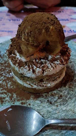 Tiramisú ❤️ at Distrito Vegano Invernadero in Madrid