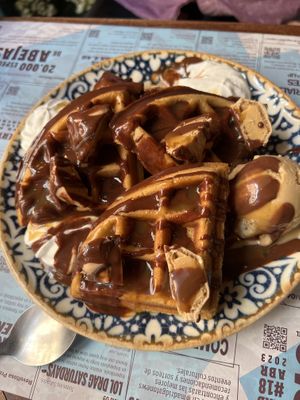 Sweet Waffle  at Distrito Vegano Invernadero in Madrid