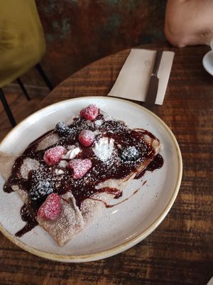 Crepe La Tía (Desayuno Francés) at Distrito Vegano Invernadero in Madrid