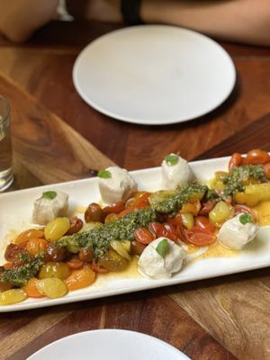 Caprese   at Distrito Vegano Invernadero in Madrid