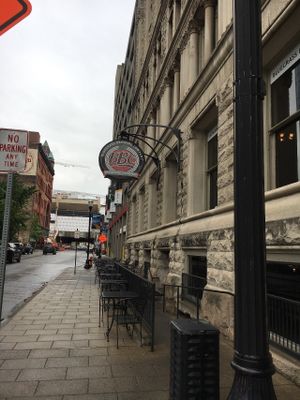 Outdoor seating at Bluegrass Brewing Company in Louisville