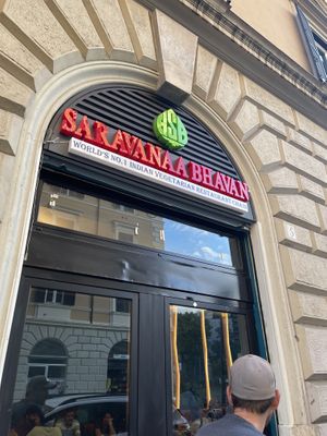 Exterior  at Saravanaa Bhavan in Rome