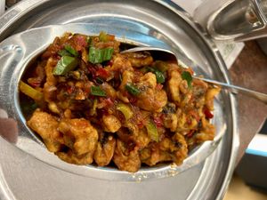 Funghi fritti con salsa piccante  at Saravanaa Bhavan in Rome