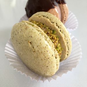 Pistachio and choco hazelnut Macarons at Pure Boutique in Canggu