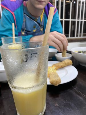 The only place I’ve seen so far that uses paper straws ! ❤️  at Tinh Tam Vegan in Hue