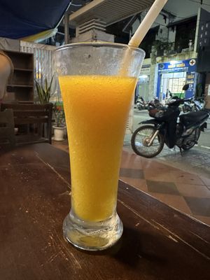 Mango smoothie   at Tinh Tam Vegan in Hue