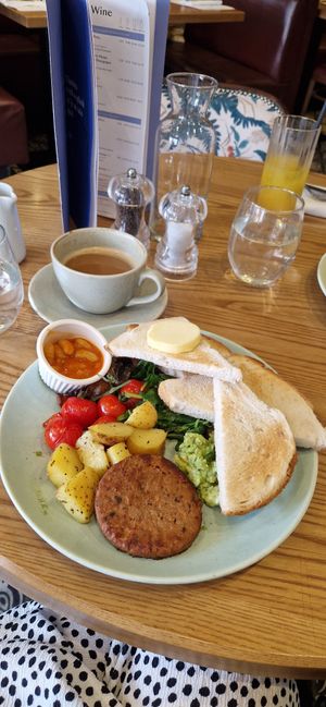 Vegan garden breakfast at Cote - Wimbledon in South West London