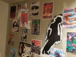 Bathroom art lol at La Loncheria Bcn in Barcelona