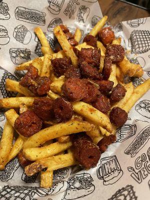 Chips with heura chorizo  at La Loncheria Bcn in Barcelona