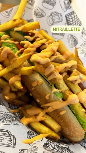  at La Loncheria Bcn in Barcelona