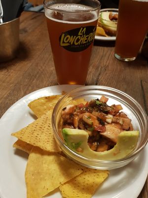  at La Loncheria Bcn in Barcelona