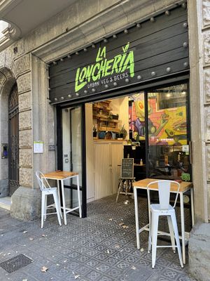Exterior  at La Loncheria Bcn in Barcelona