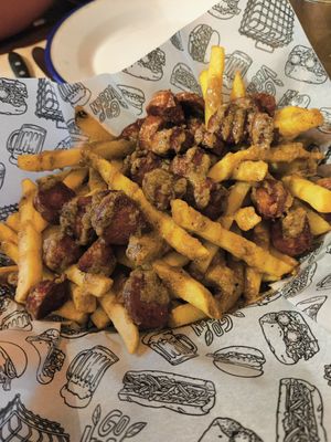 Patatas gauchas at La Loncheria Bcn in Barcelona