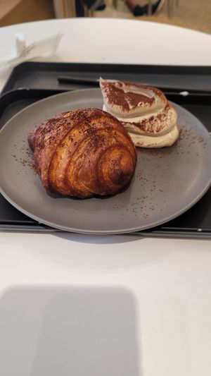 Mocha Crossaint at Nuldam Space - 널담은공간 경복궁점 in Seoul