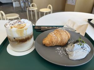   at Nuldam Space - 널담은공간 경복궁점 in Seoul