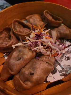 Degustación dumplings veganos at KOI Beer & Dumplings - Lavalleja in Buenos Aires
