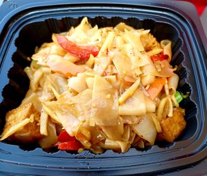 Drunken Noodles at Kinn Thai Cuisine in Fort Collins