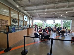 Morning crowd ~ 22/6/22 at Slow Bakes - Yishun in North Singapore