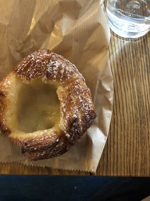 Spandauer mit Vanille Creme  at FREA Bakery in Berlin