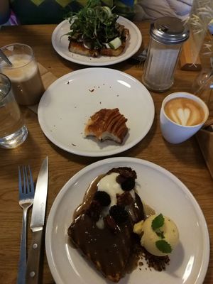 Flatbread toast, French toast, half eaten pain au Chocolat 😋 at FREA Bakery in Berlin