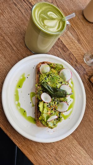 Avocadobrot at FREA Bakery in Berlin