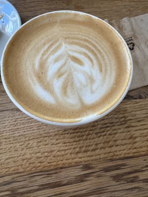 Flat white   at FREA Bakery in Berlin