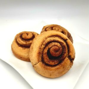 Cinnamon Rolls at Avec&Sans in Perigueux
