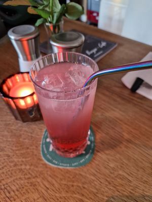 Rhabarberschorle at Twist Hoch2 in Donaueschingen