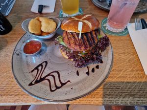 Vegane Box mit Nuggets at Twist Hoch2 in Donaueschingen