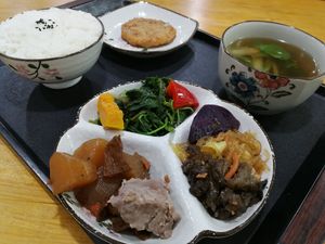 set meal with seasonal veggies, faux meat, soup and rice. at Amagi Queen - 天城女王 in Hualien