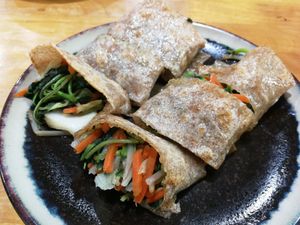 vegan 'danbing' stuffed with veggies at Amagi Queen - 天城女王 in Hualien