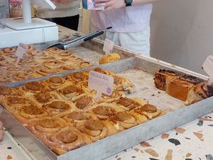 Variety of vegan rolls at Cinnamood in Cologne