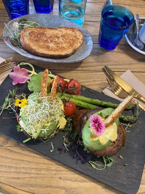 Healthy Benny with (an unnecessary😂) side of sourdough at The Cardamom Pod in Southport