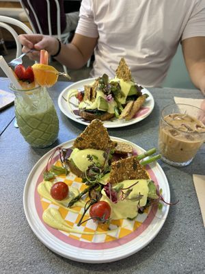 Healthy eggs Benny  #Veganuary at The Cardamom Pod in Southport