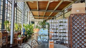  at Caffè La Serra in Venice