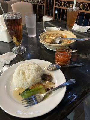 Mushroom tofu clay pot #Veganuary at Karunia Baru in Bogor