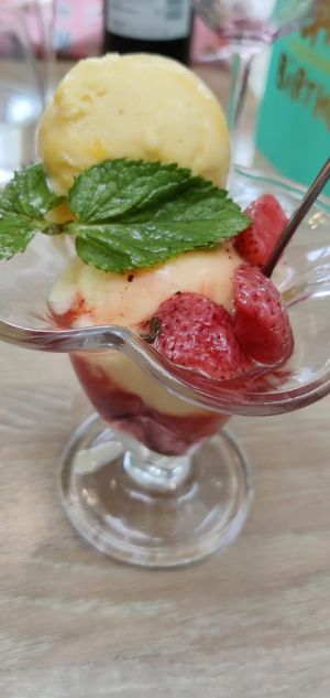  at The Royal Oak in Yattendon